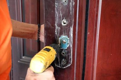 摇一摇开门？智能门锁的科技魅力与锁具服务新趋势